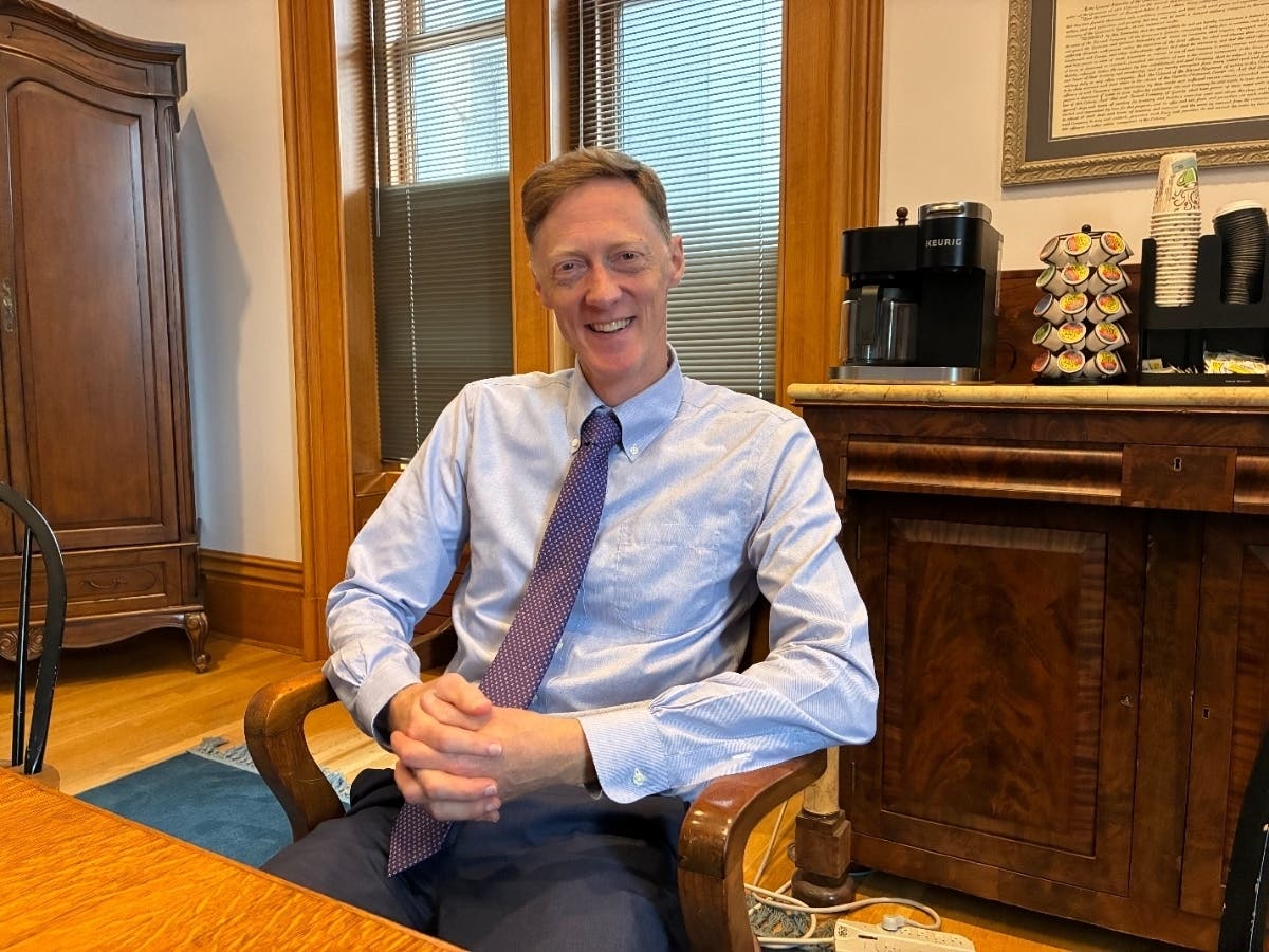 While focused on the city, he addresses national politics: "Donald Trump and the national mess he’s making that’s impacting our local community. And to be clear, at this moment, we're defending our city from these attacks on our values and on our people."