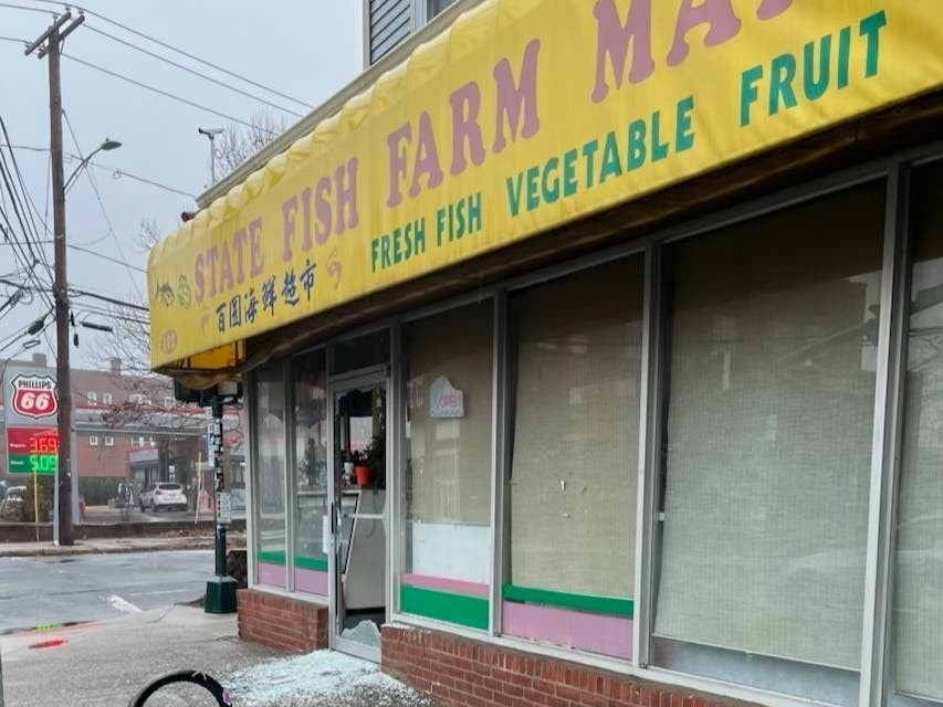 Blessings II Go Chinese eatery at 898 State St. was among the targets.