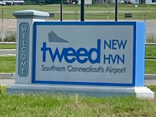 Tweed New Haven Asks Folks To Help Support TSA Agents Amid DHS Shutdown With Grocery, Gas Gift Cards 