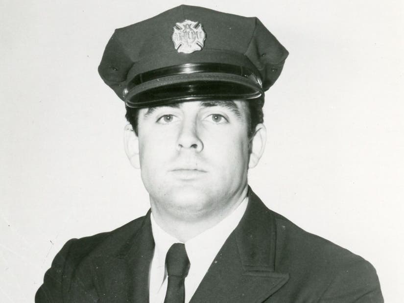 Described as a hero and a legend, city firefighter Thomas Kelly was sworn in as one of New Haven's bravest in 1979.