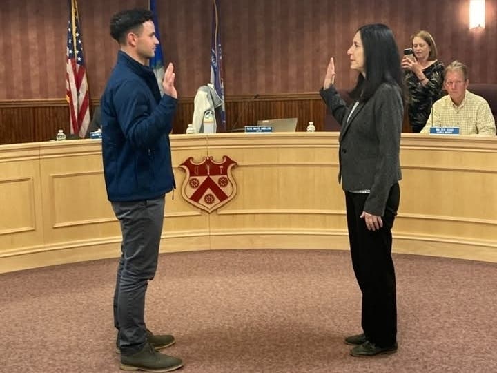 Edward Lawton was swron in to the Town Council to fill the vacancy of Robert Whitworth for the term expiring Nov. 9, 2027.