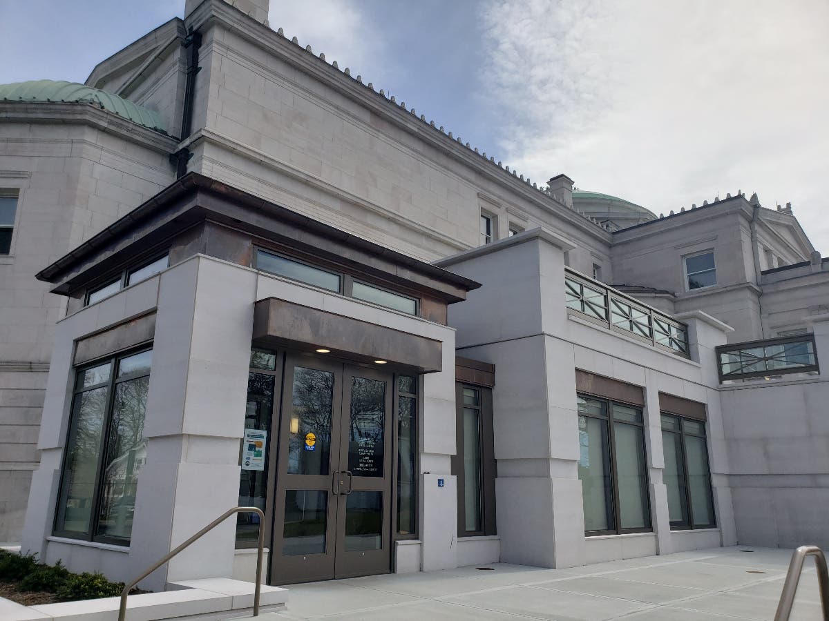 Rear entrance to the Blackstone Library