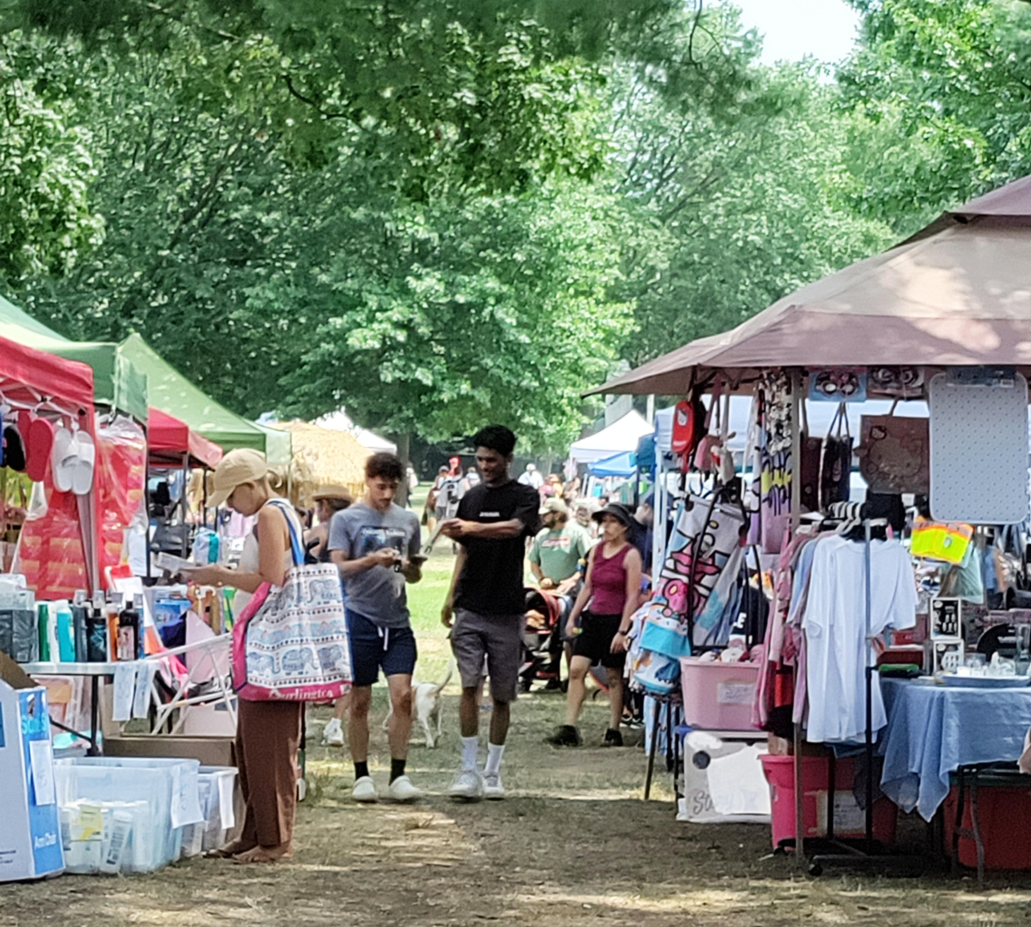 Main Memorial Park Flea & Collectible Market