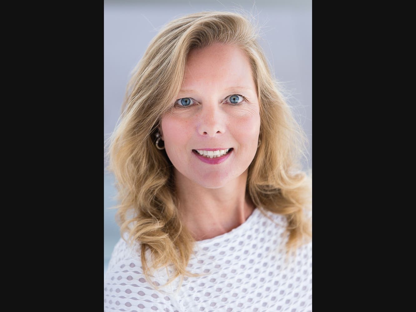 The Junior League of Long Beach will present this prestigious award to Kirsten Larsen at the Junior League of Long Beach's annual meeting and installation of officers on Wednesday, May 24 at Sky Links Golf Course. 