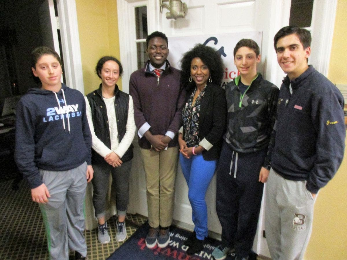 News small post card thumbnail