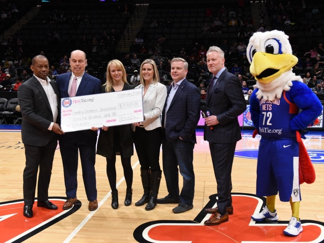 Alton Byrd, Long Island Nets VP of Business Operations, Don Holden, FCA Corporate & Individual Giving Officer, Lindsey Mastin, FCA Marketing Coordinator, Dana Jarret, FCA Development Assoc., Mike Cave, Pink Tie President/CEO, & Rich Cave, Pink Tie EVP/COO