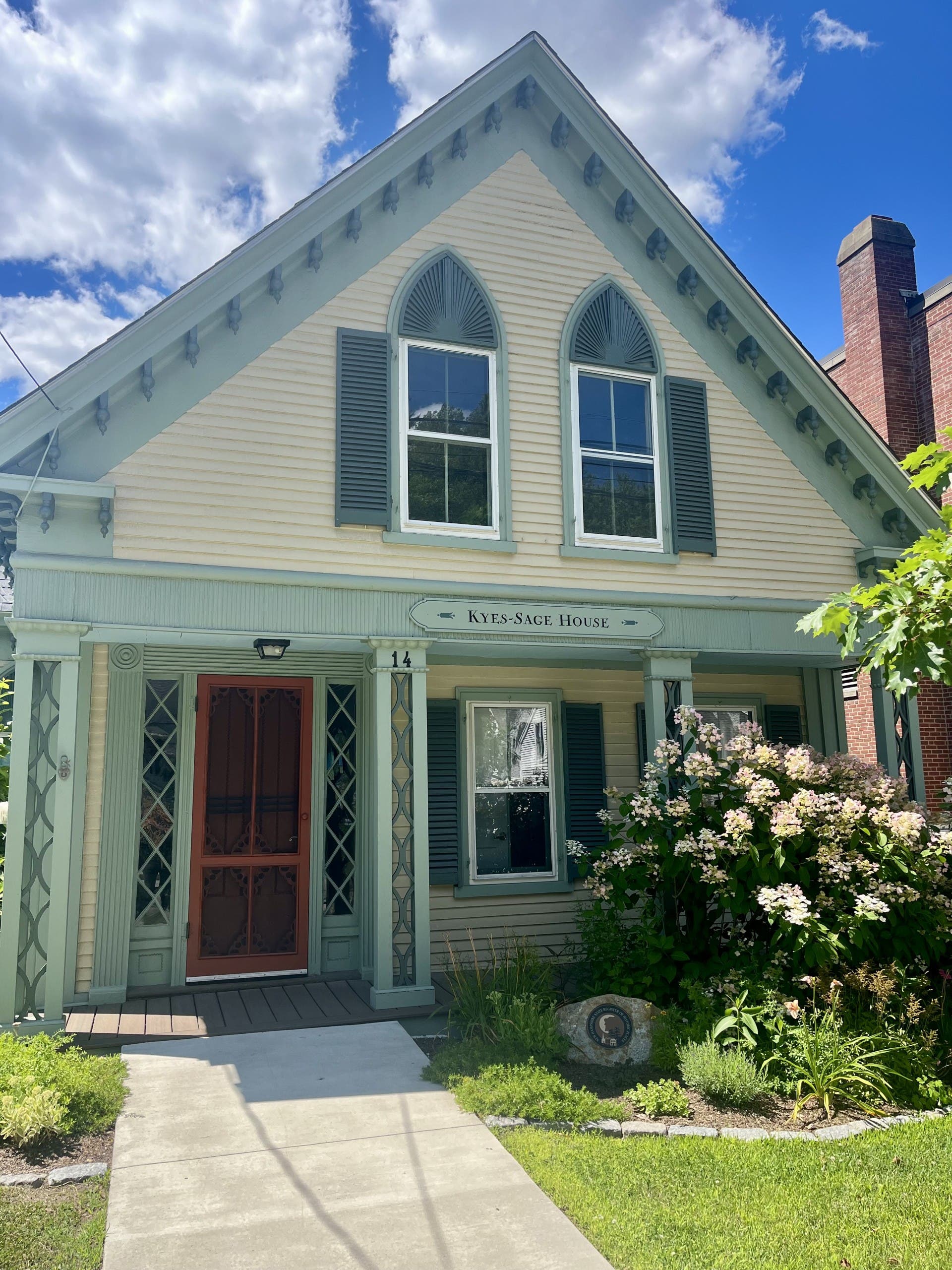 Peterborough Town Library Friends Host Grand Reopening of the Kyes-Sage Book Shop at the Library