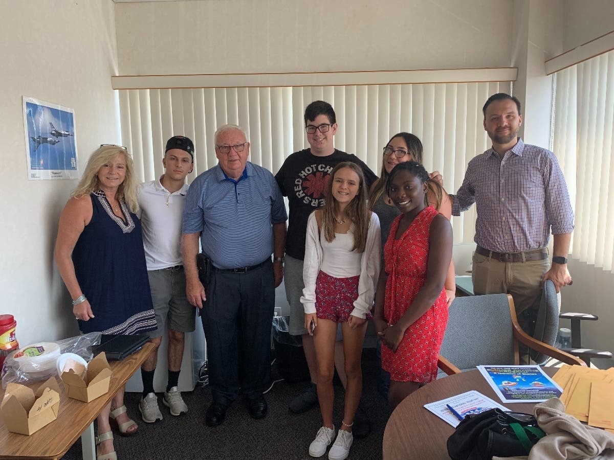 News small post card thumbnail