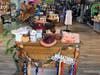 Shop the independently-owned shops of downtown Libertyville for hand-curated merchandise and one-of-a-kind finds. 