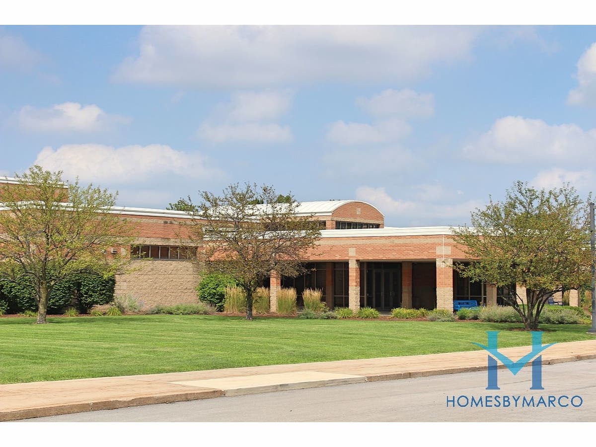 Alex M Martino Junior High School, New Lenox, Illinois August 2017