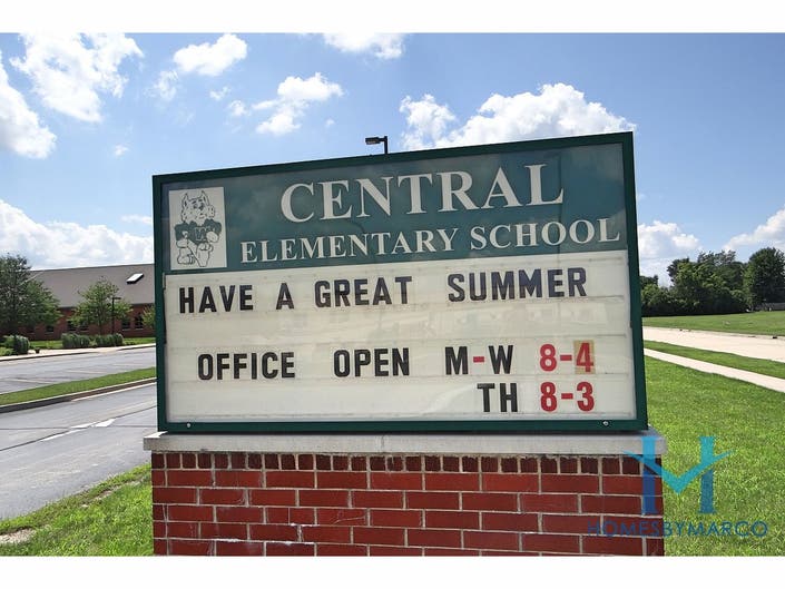 Central Elementary School, Plainfield, Illinois August 2017
