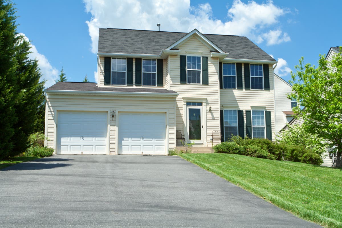 Single Family Homes For Sale in Mokena, Illinois - September 2017