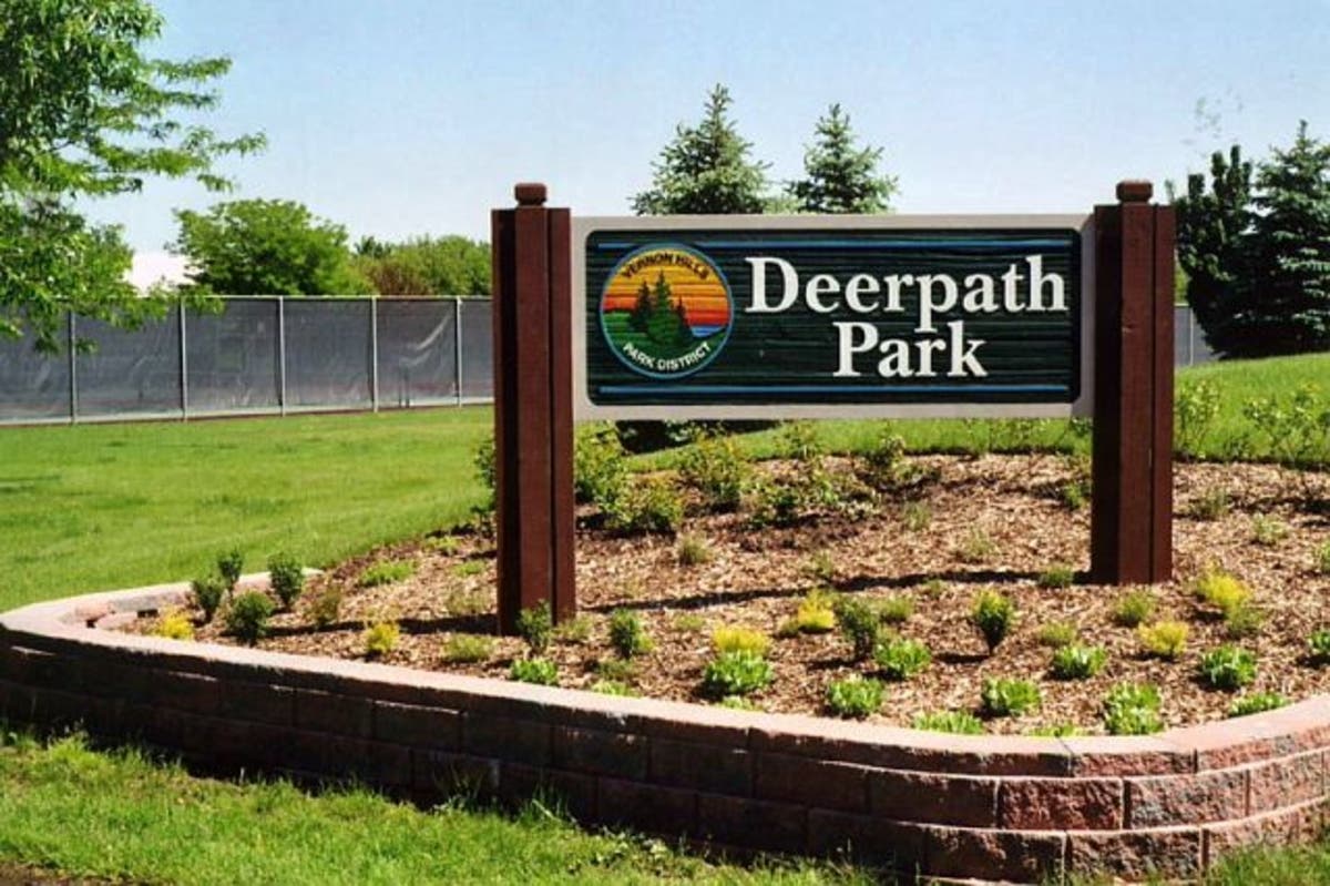 Single Family Homes For Sale in Vernon Hills, IL April 2018 Vernon