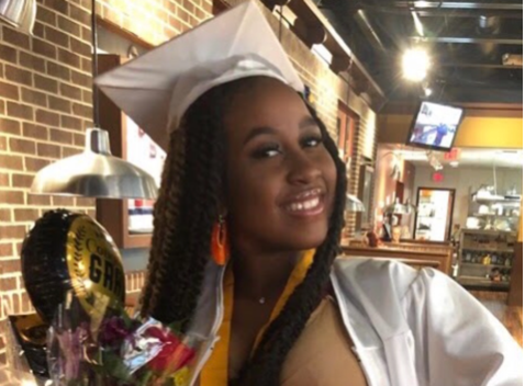 2019 Graduate Sierra Hoskins