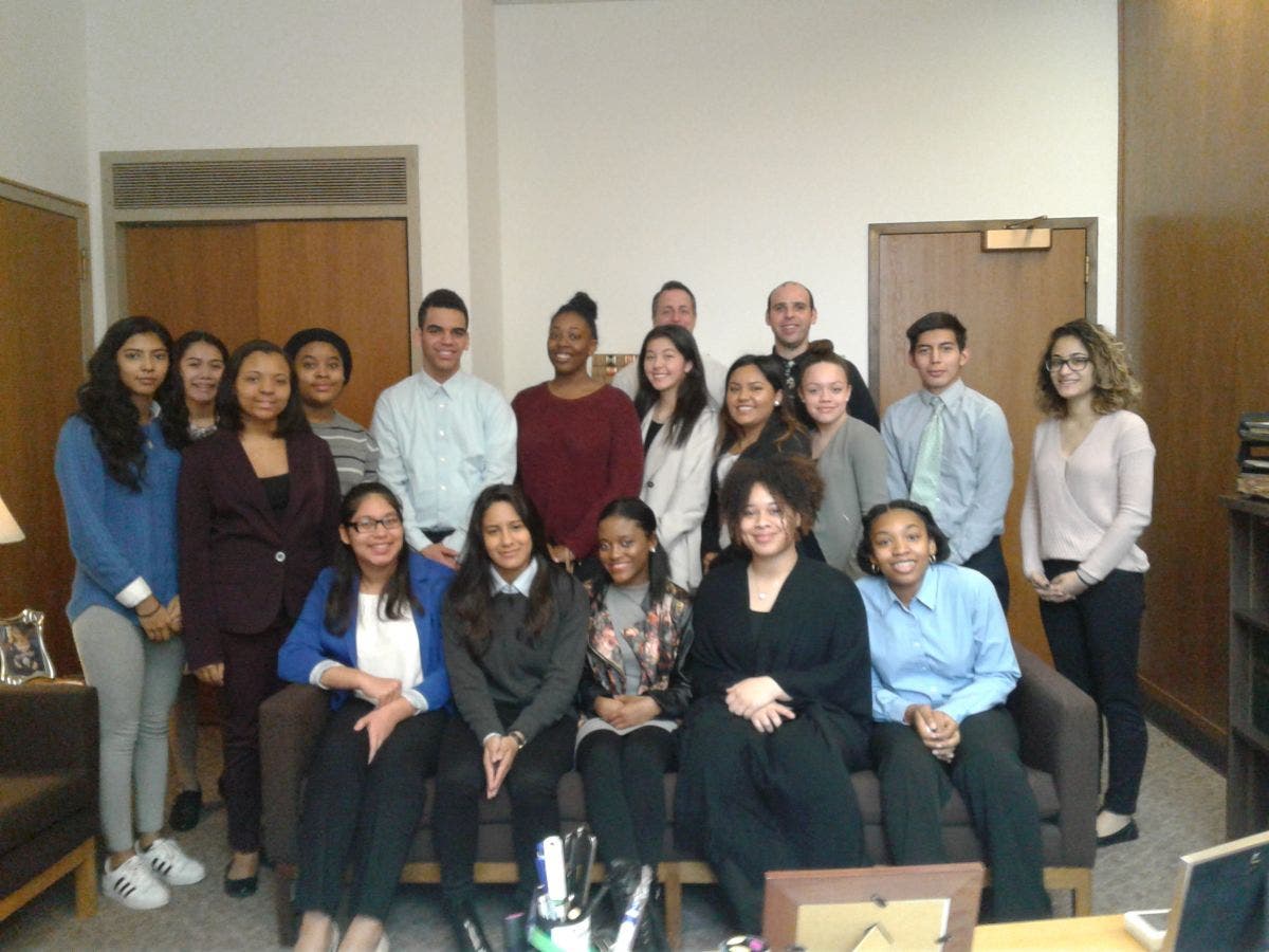 News small post card thumbnail