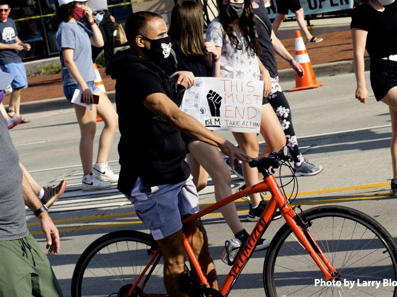 Local Residents Come Together For Impromptu BLM Rally | Highland Park ...