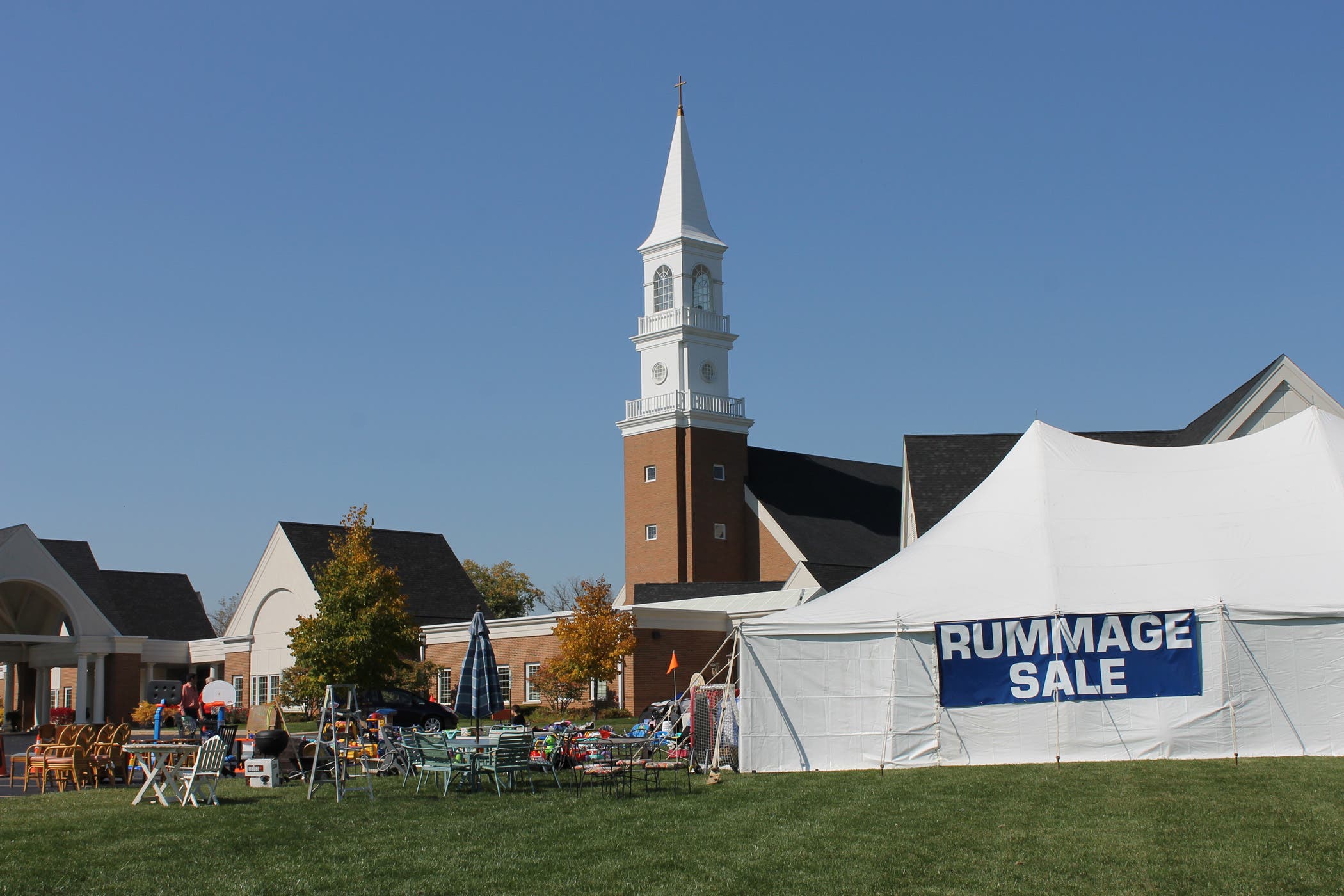 Barrington United Methodist Church Annual Rummage Sale Oct. 2-3