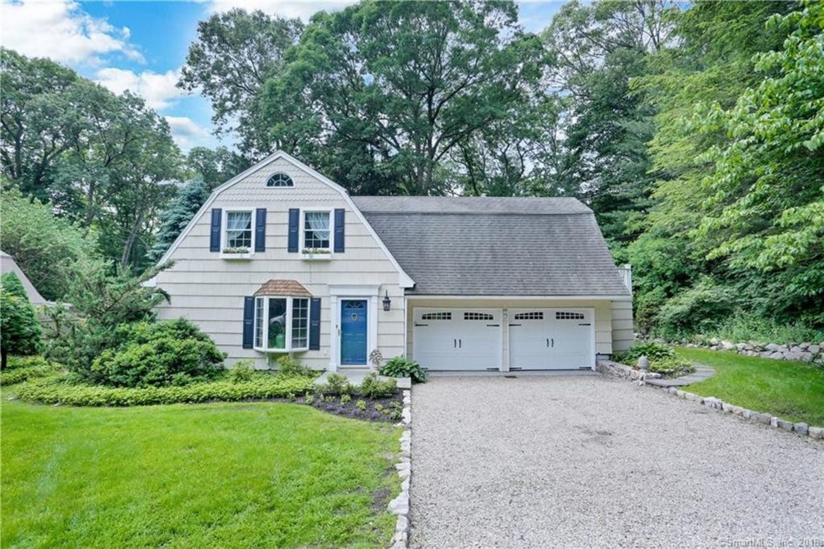 ranch homes for sale in stamford ct