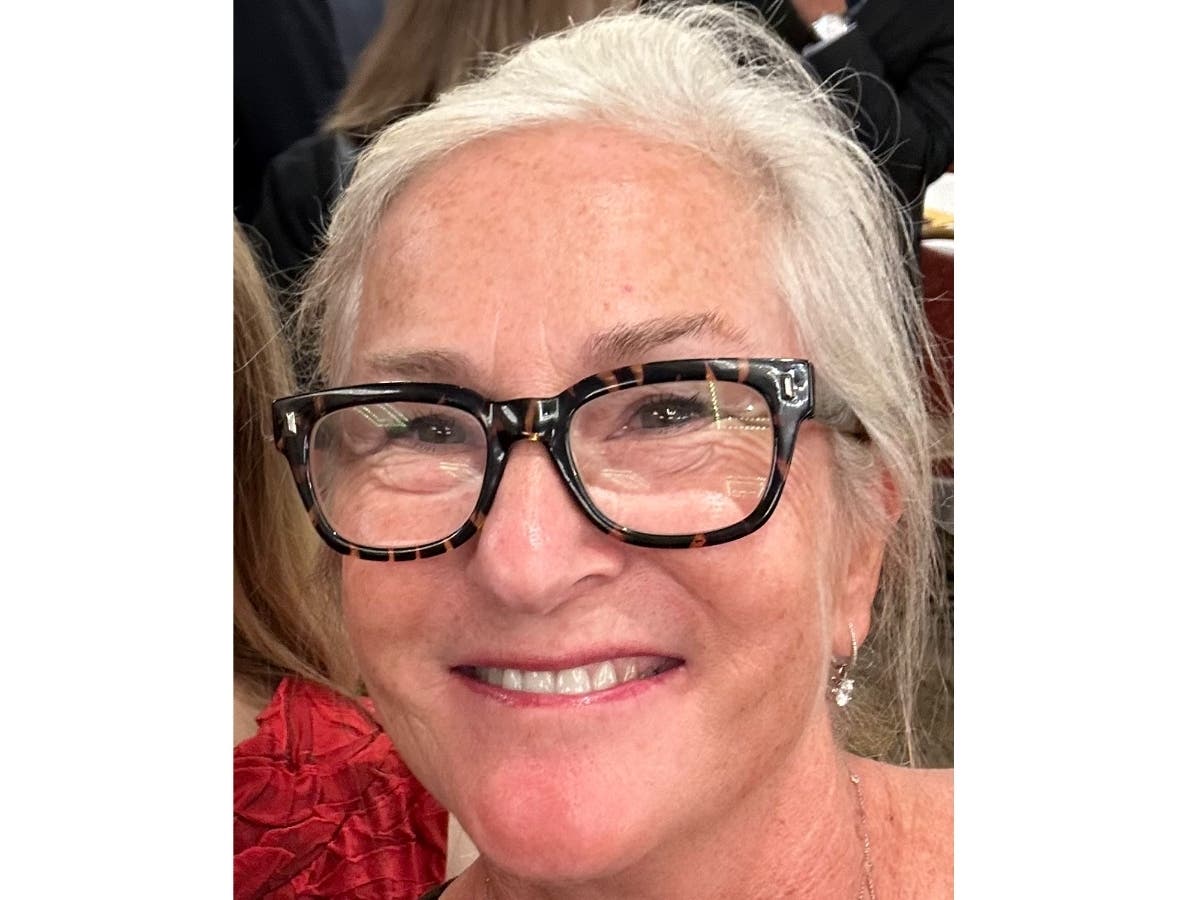 Dru Mercer Georgiadis is seeking re-election to the Representative Town Meeting.