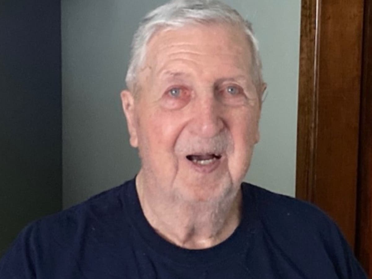 James Zadrovicz, Sr., 89, a life-long resident of Fairfield, CT and the loving and devoted husband of 68 years to Veronica Baldyga Zadrovicz, passed away peacefully on Tuesday, March 5, 2024 at Bridgeport Hospital.