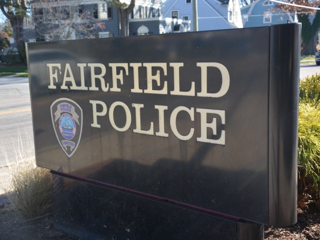 Fairfield police are investigating a burglary at the Mohegan Smoke Shop, after thieves backed a vehicle through the glass front door.