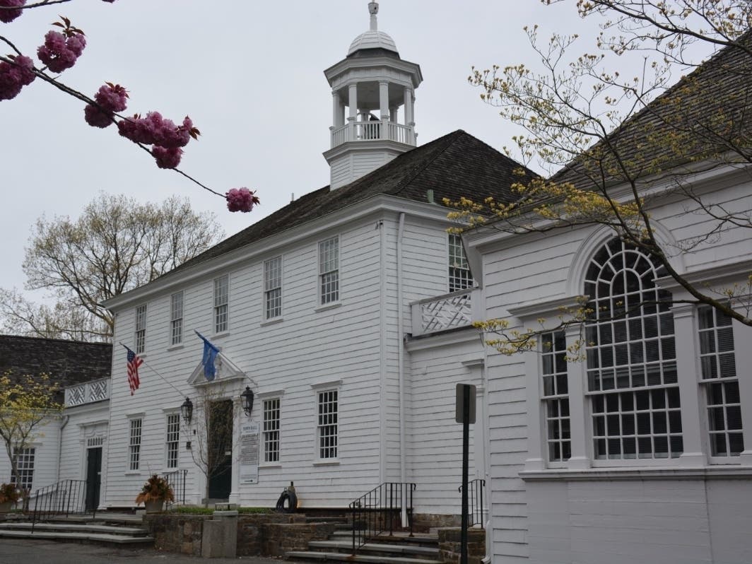 Fairfield First Selectperson Christine Vitale is proposing $402.9 million to operate the town and school system in 2026-27.