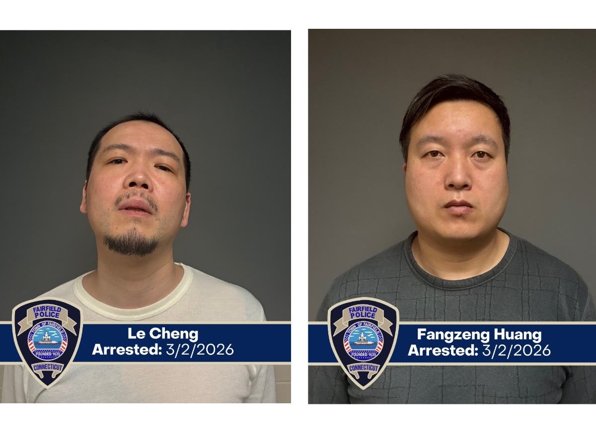 Flushing, NY resident Le Chen, left, and Brooklyn, NY resident Fangzeng Huang were arrested this week by Fairfield police in connection with two separate gold bar scam cases, authorities said.
