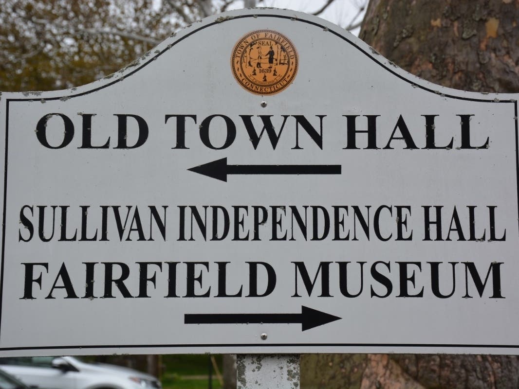 Fairfield Selectpersons To Review $458K Opioid Funds, 20-Year Solar Agreement