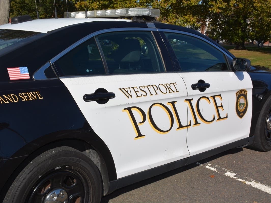 Rahway, NJ resident Tiery Mene was arrested on forgery, identity theft and larceny charges in connection with a $12,000 check fraud case in Westport, according to police.