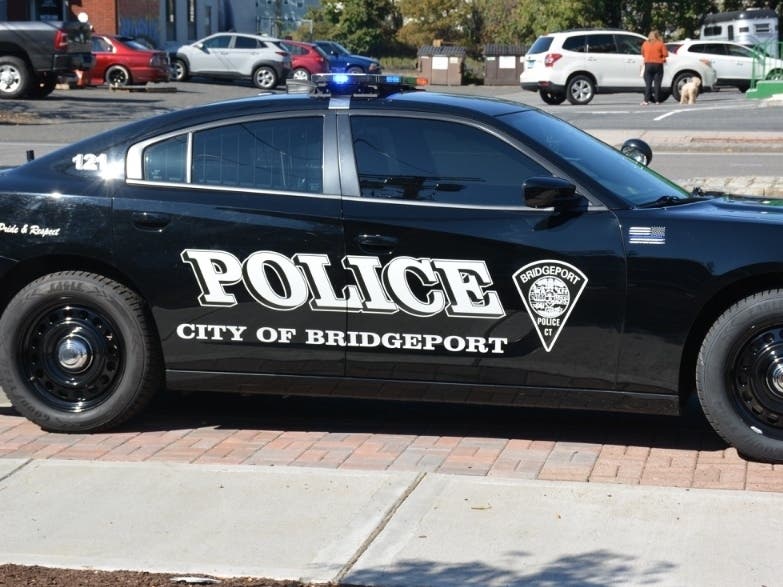 Bridgeport police are investigating after a New Haven man was injured in a stabbing Thursday morning on Fairfield Avenue.