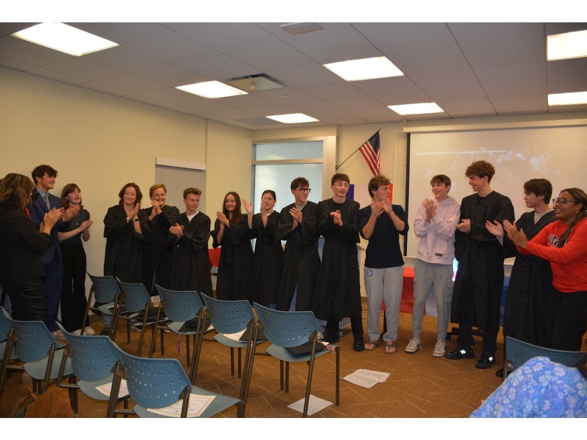 Fairfield Warde High School Continues French Exchange Student Program