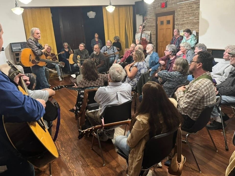 Folk Jam at the Friendly