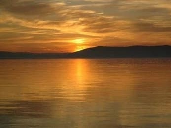 Sunset over San Francisco Bay. Photo take from Alameda, Calif.