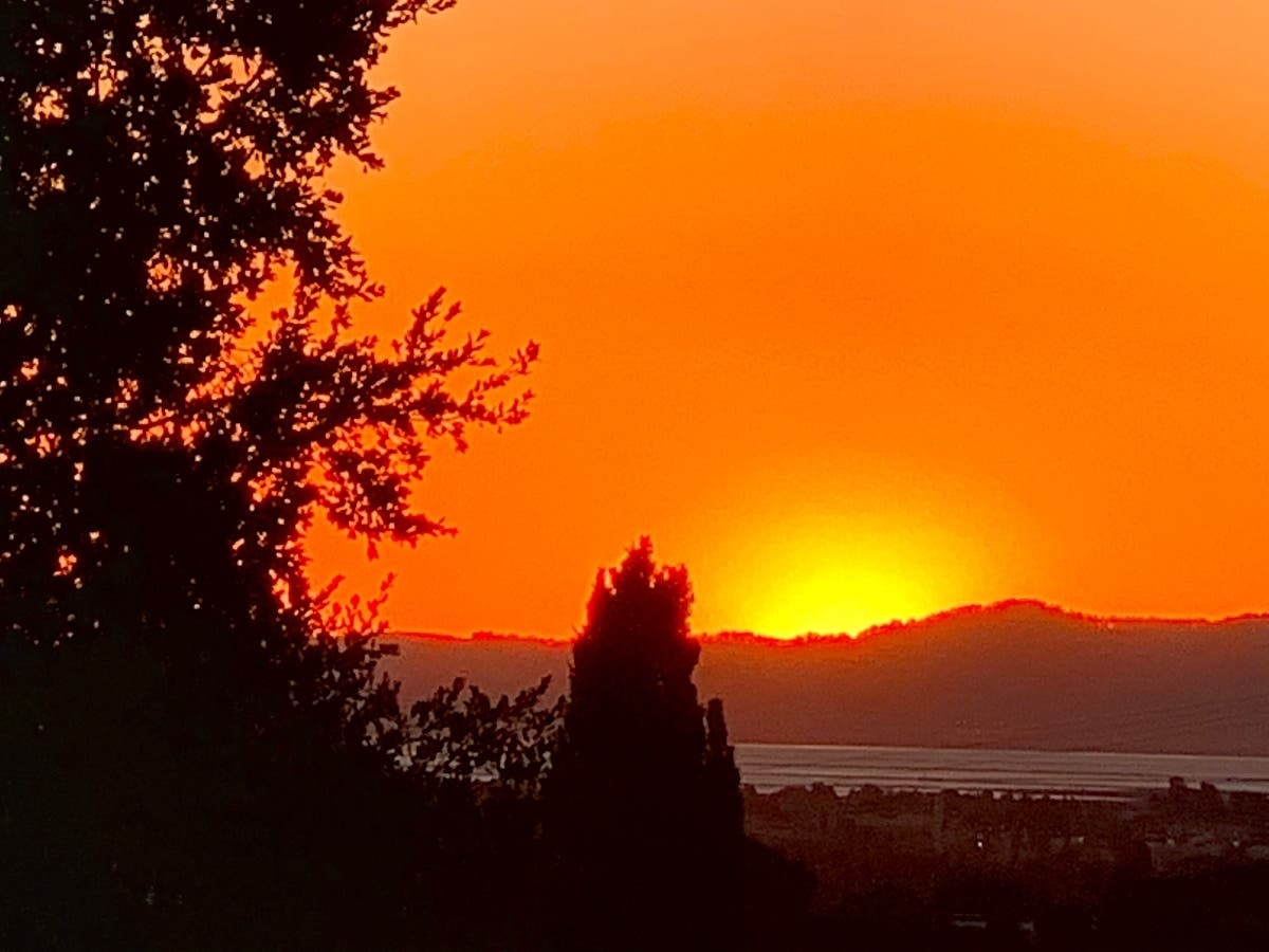 Sunset from east of San Francisco Bay.