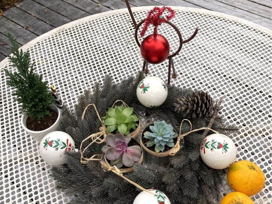Patio table decorations in San Leandro, Calif.
