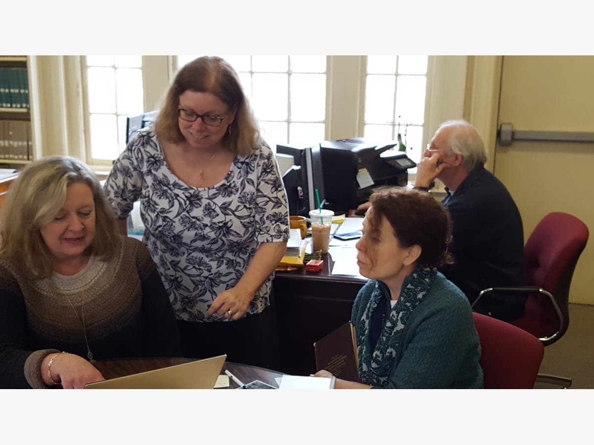 Genealogy Researcher Alison Watson Maston hosts a monthly Drop In Genealogy session at the Simsbury Free Library.