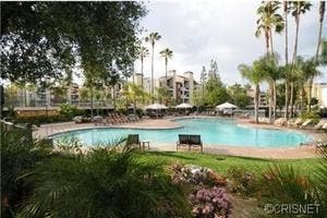 The Met at Warner Center Condos for Sale