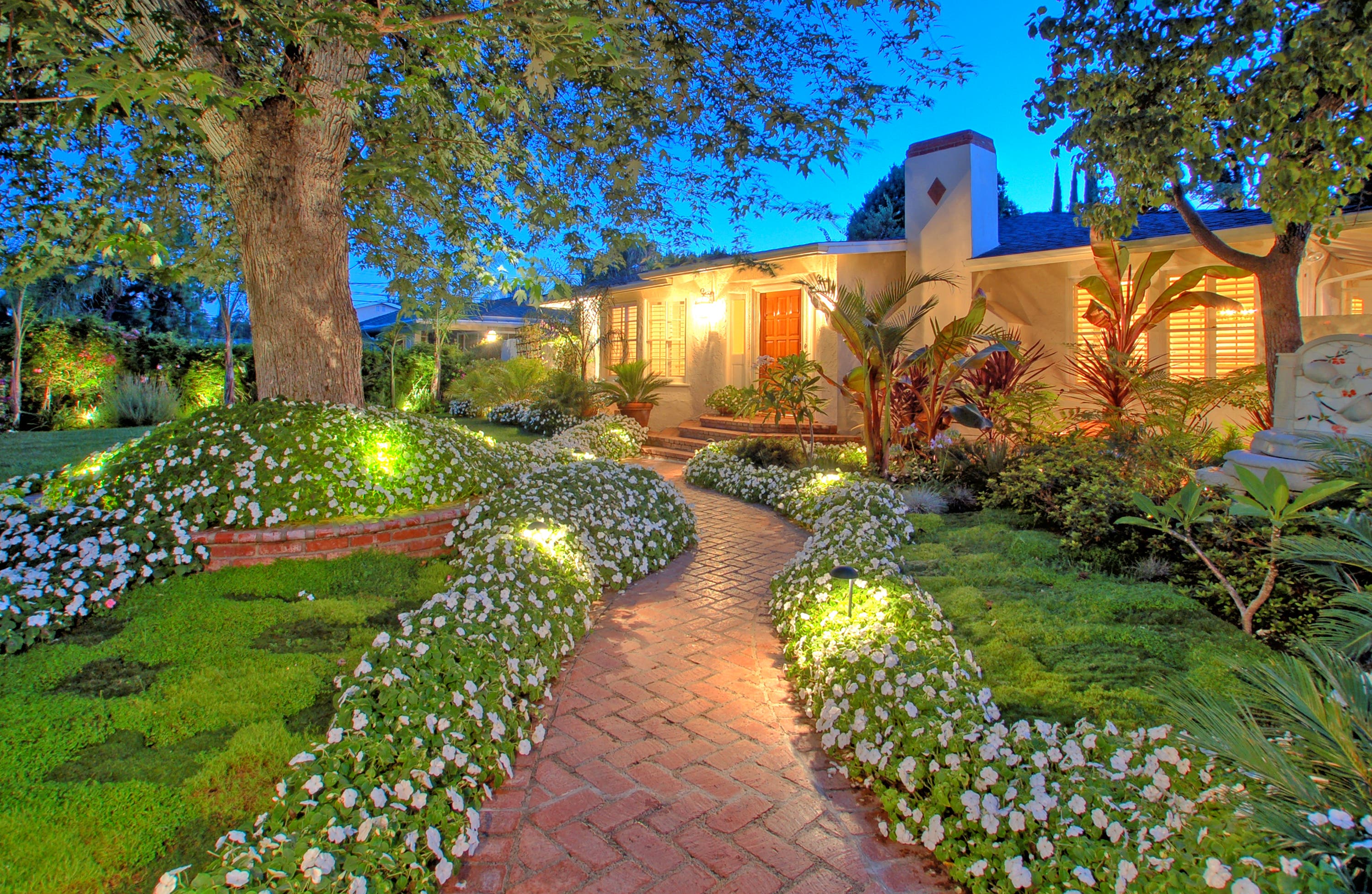 Sherman Oaks Home and Condo Values | Results in SECONDS!