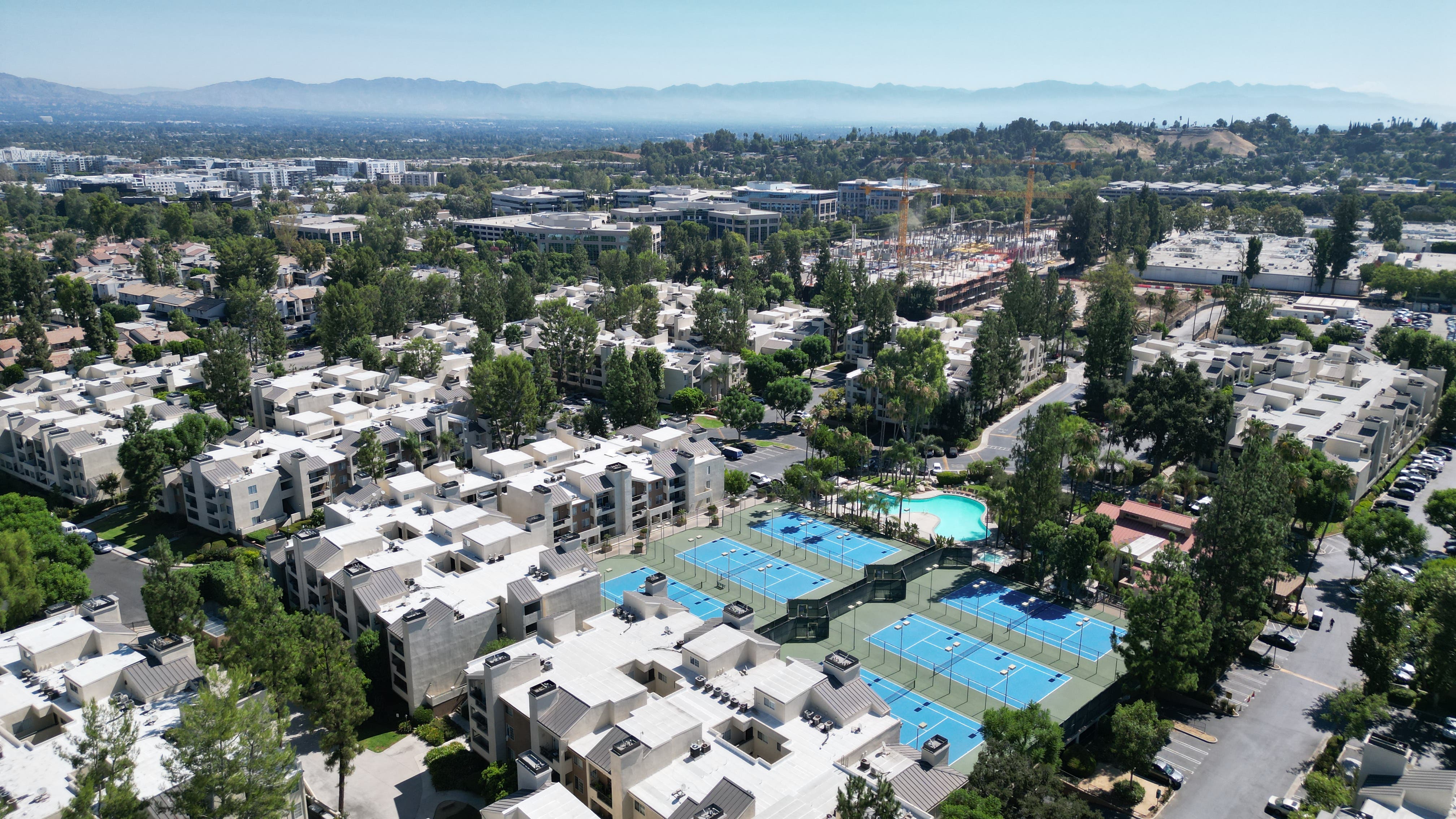 The Met at Warner Center | Condos for Sale from $359,000