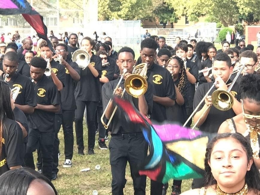 News small post card thumbnail