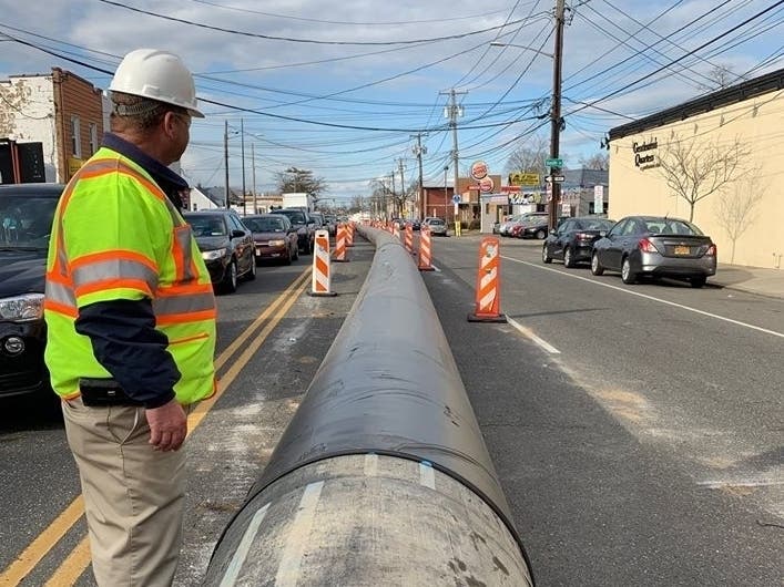 In 2019, New York American Water constructed a new 20-inch transmission main to better connect our distribution system north and south of Sunrise Highway.