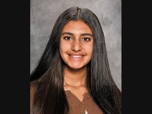 Maya Kunis, grade 10