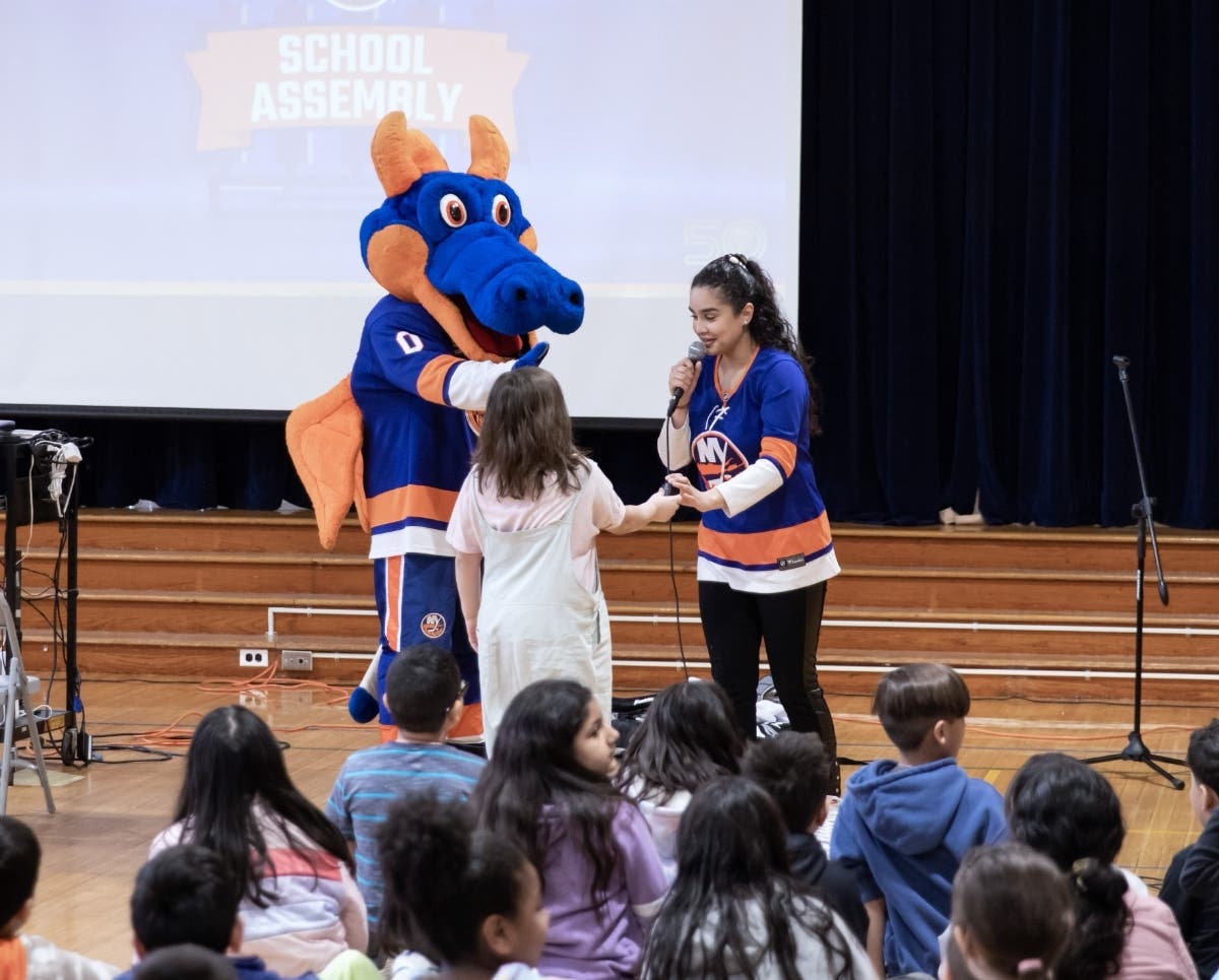 New York Islanders School Assembly Program Teaches Connolly Students ...
