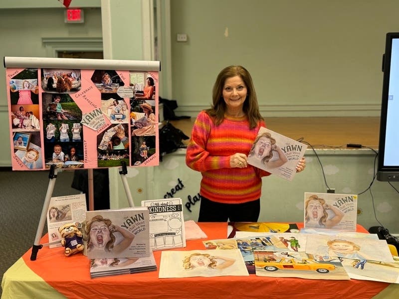 News small post card thumbnail