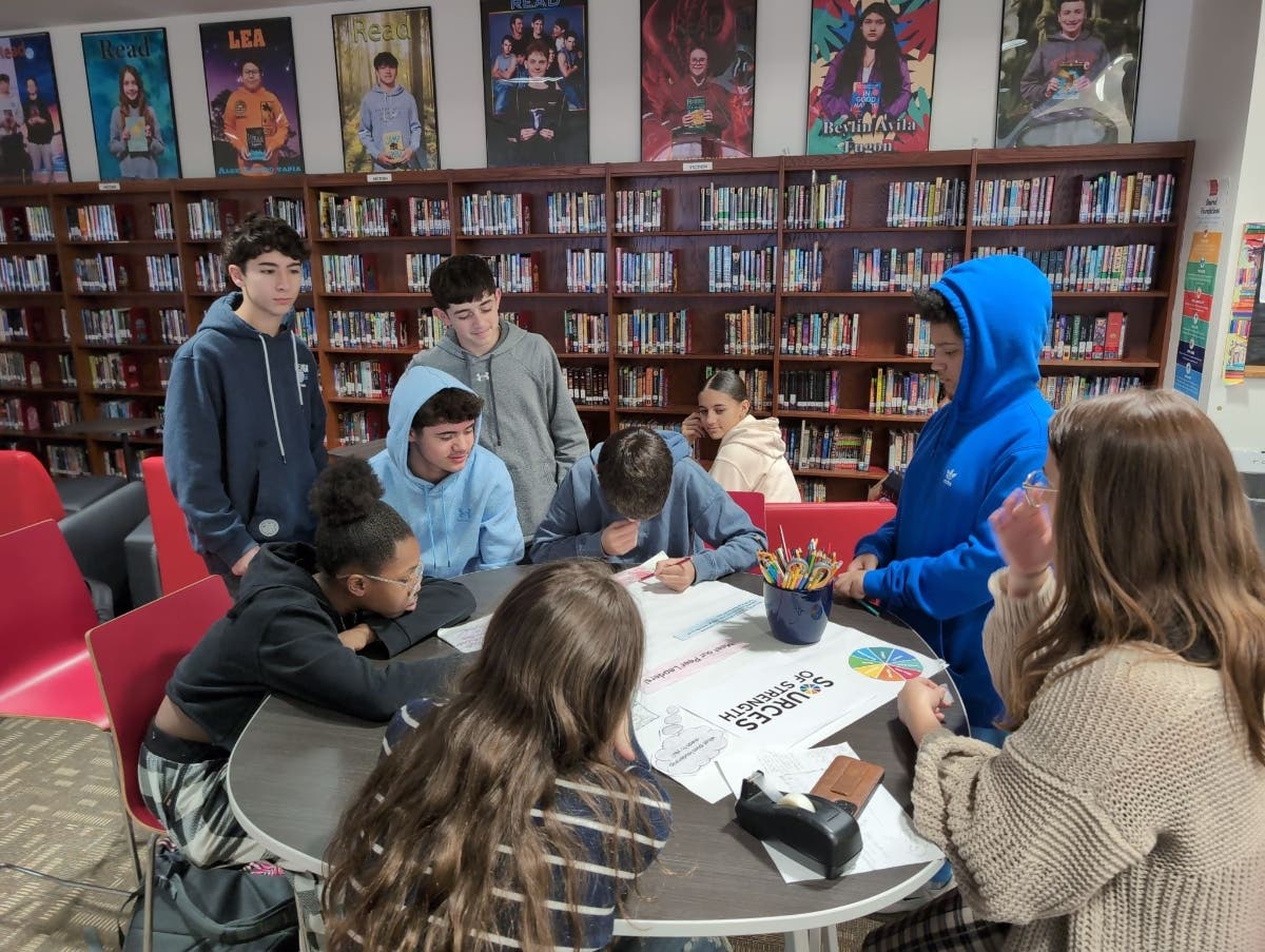 Center Moriches Middle Schoolers Promote Mental Health Center