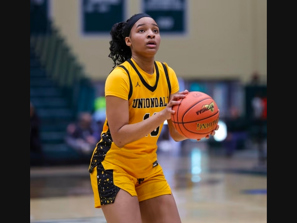 Uniondale High School girls varsity basketball forward Zahara Saintyl competes in a playoff game at Farmingdale State College.