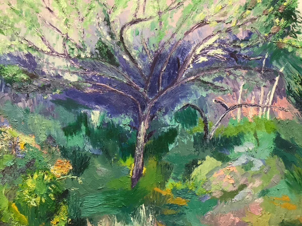 The exhibition included a variety of student expressions in different mediums. Drawings, paintings, pastels, photography, graphic design, set design, digital illustration, collages, assemblages, and batik prints were all on display.