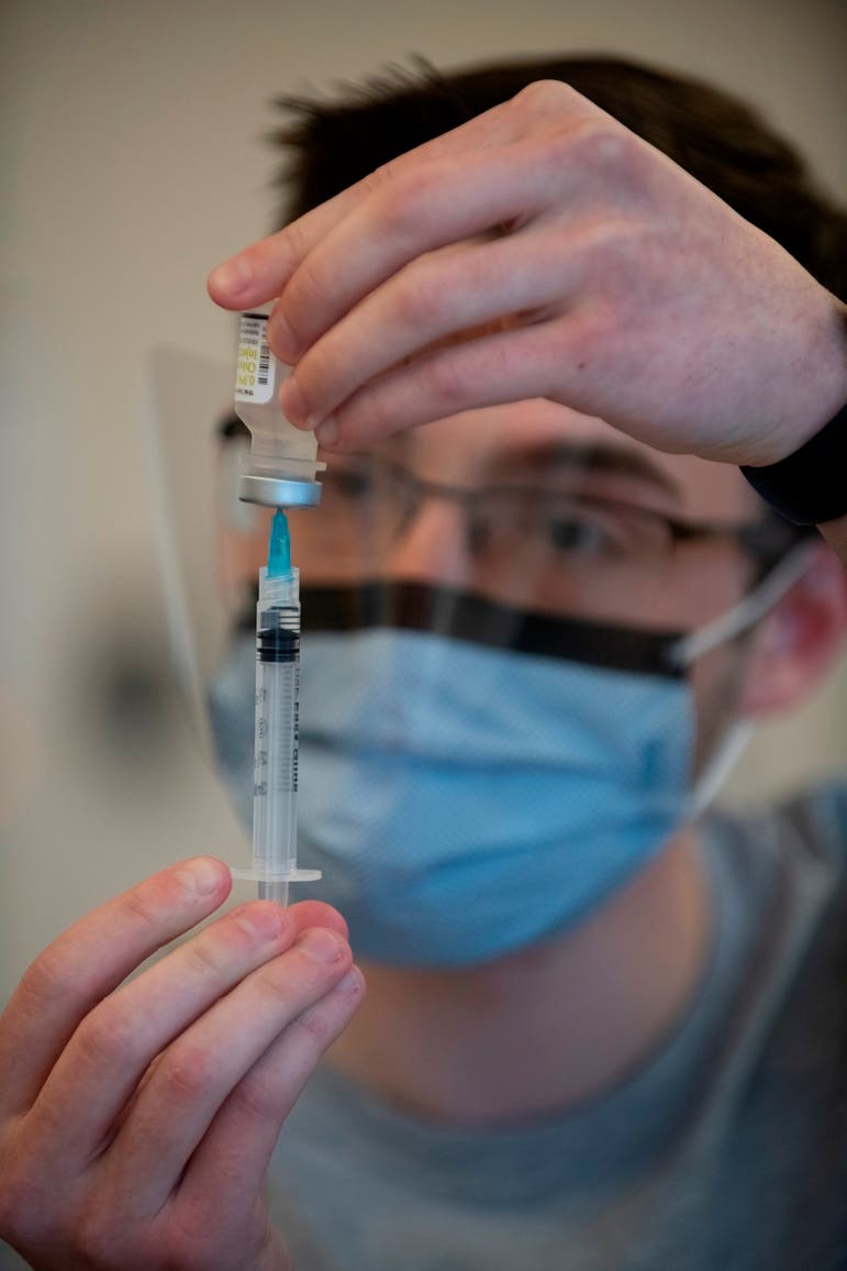 Practicing Vaccination Technique