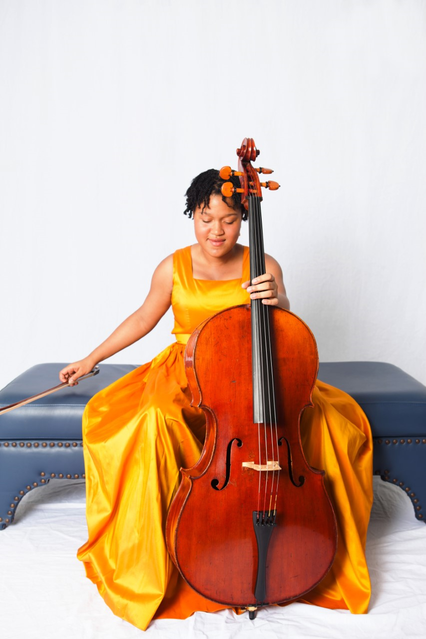 Cellist Sujari Britt