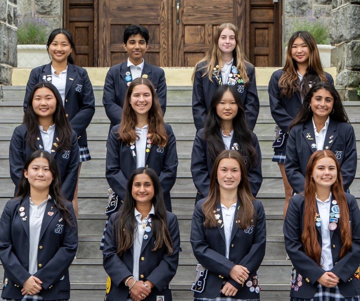 Row 1, Front (L to R): Emily Wang, Hanna Shevade, Sophie Smith, Vivan Legate-Yang; Row 2: Caroline Ma, Aviva Kaplan, Sarah Wu, Nava Khojasteh; Row 3: Yee-Yee Li, Mano, Thirumaran, Kyla Walker, Lisa Tang